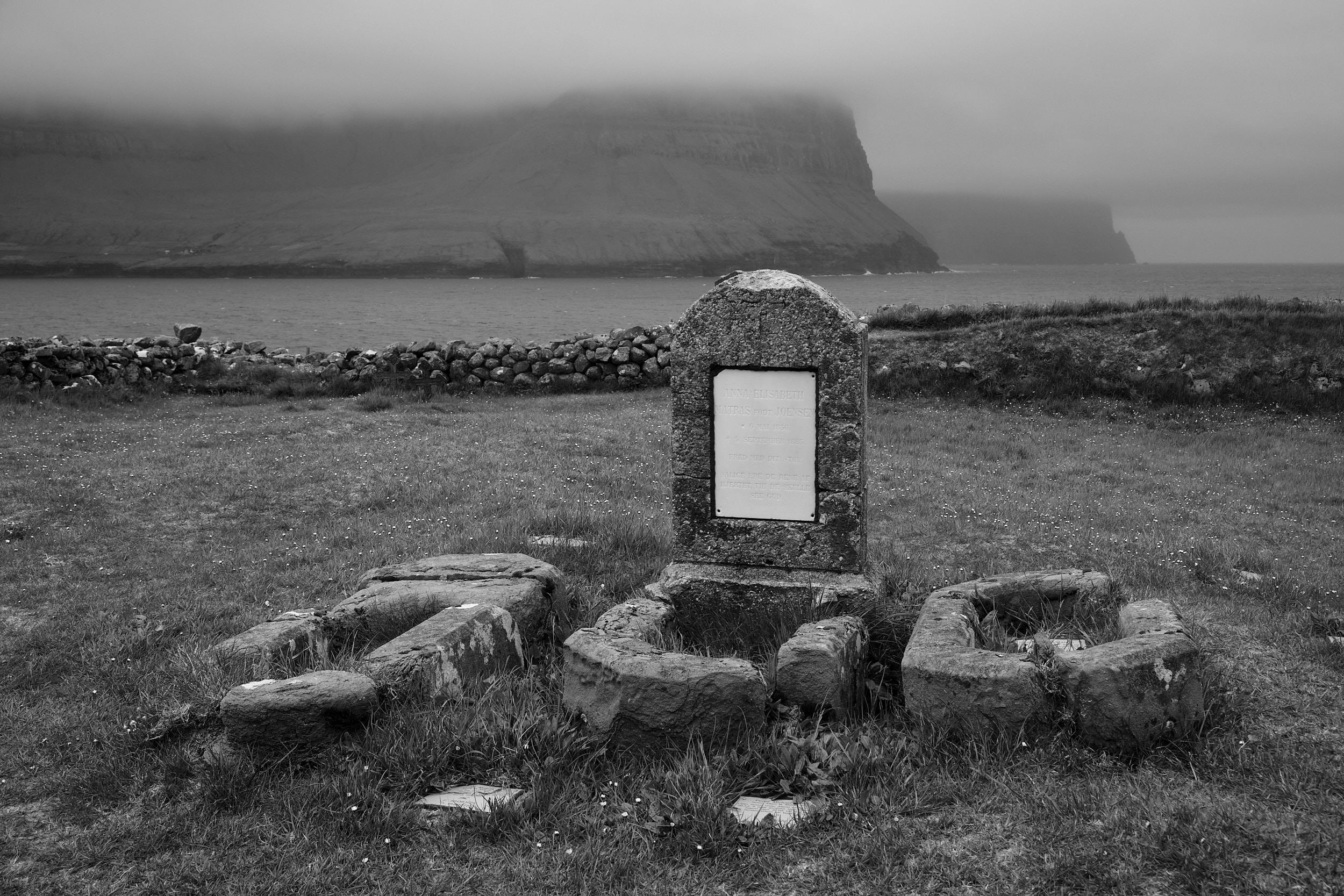 Gravsted på Viðareiði Kirkjagådr, Viðoy